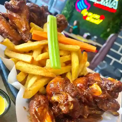 Alitas Marinadas 16 Piezas