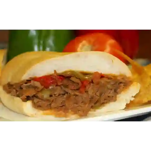 Sándwich Ropa Vieja