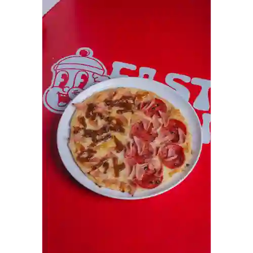 Pizzeta Tradicional de Jamón Salami