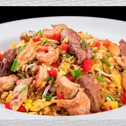 Chaufa pollo y lomo