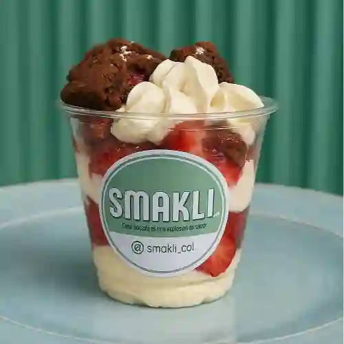 Fresas con Crema y Brownie 9 Oz