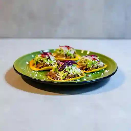 Tacos de Longaniza y Chicharrón X3