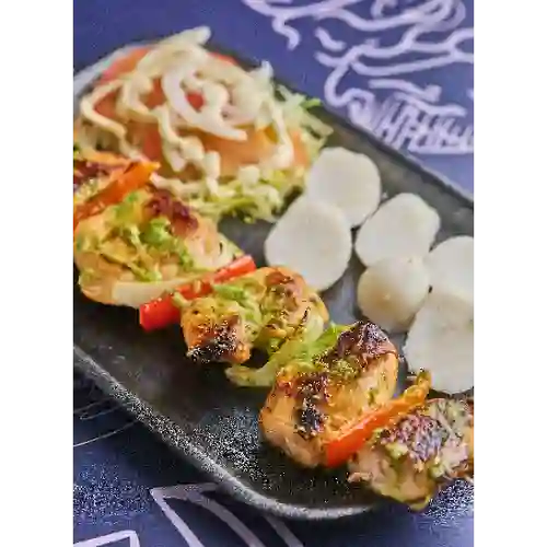 Chuzo en palito de pollo
