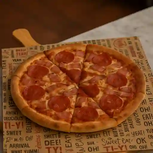 Pizza rappi carnes frias 30x30