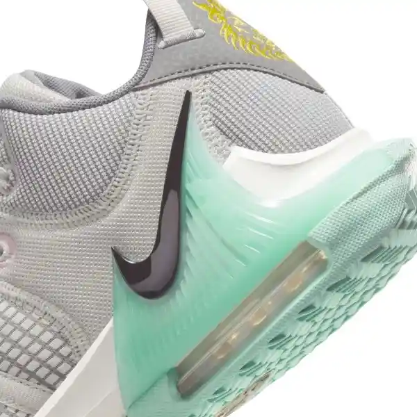 Nike Zapatos Lebron Witness VII Para Hombre Gris Talla 10