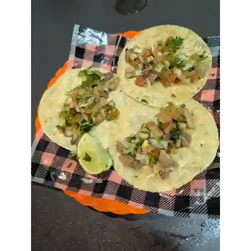 Tacos de Chicarrón X 3
