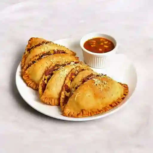 Empanadas cheese burger
