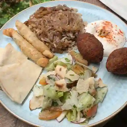 Plato Kibbeh