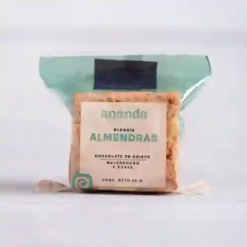 Blondie de Almendras