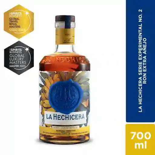La Hechicera Banano Ron
