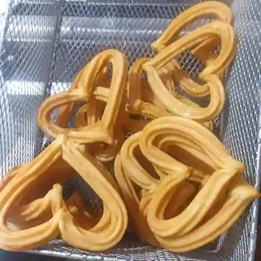 Churros corazón x 7 + 3 topping
