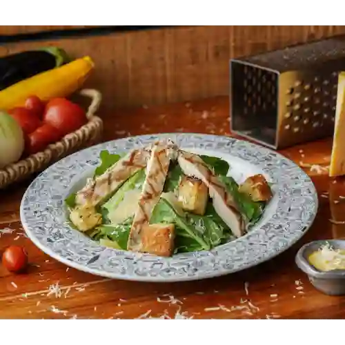 Ensalada César con Pollo