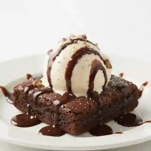 Brownie con helado