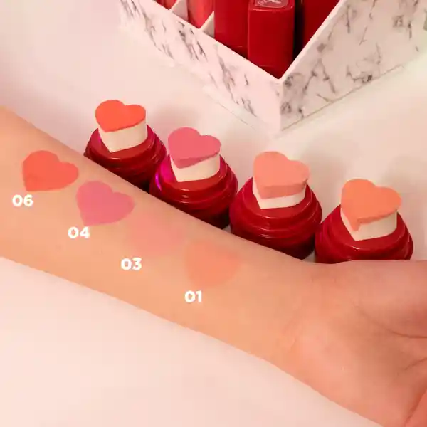 Rubor Con Aplicador de Esponja This is Love 03 Miniso