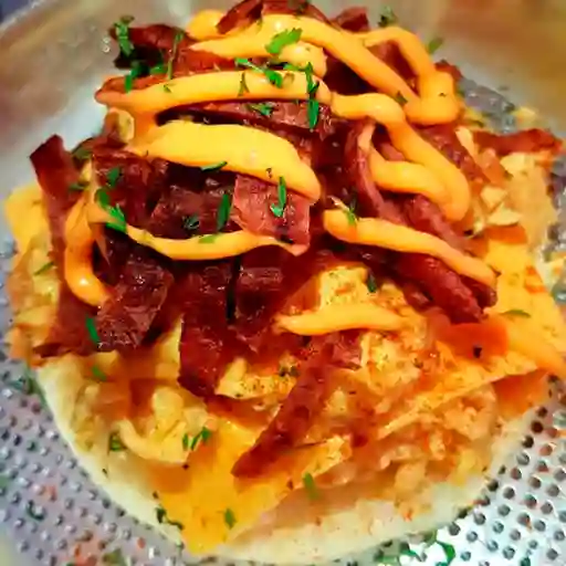 Arepa con Huevos Americanos