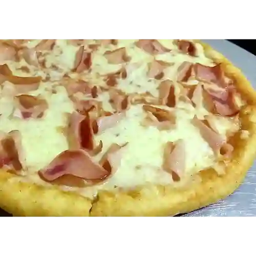 Pizza Jamón y Queso (Pequeña de 30 Cm)