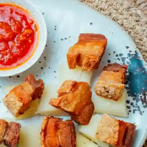 Chicharrón & Yuca