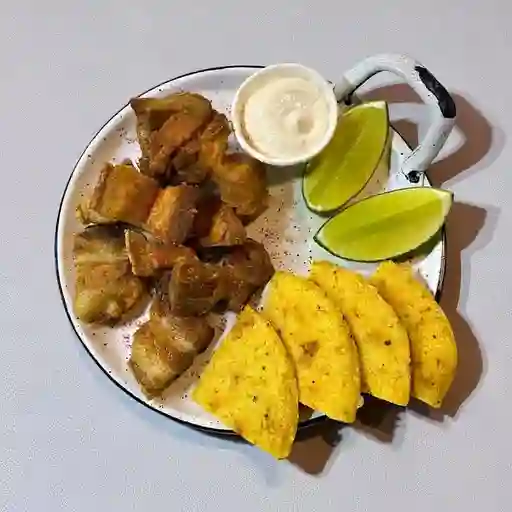 Pork Scratchings Chicharrones