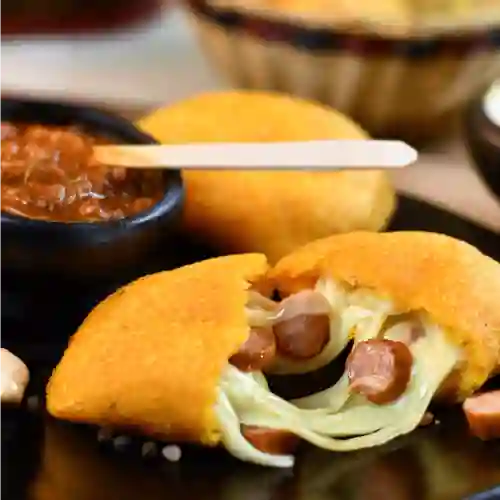 Empanadas Rancheras con Limonada de Pane