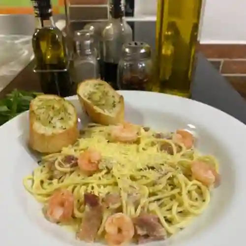 Pasta Tres Quesos