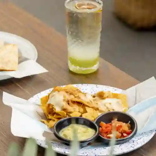 Nachos Cochinita
