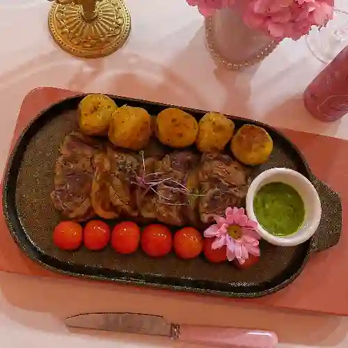 Parrilla en el Jardín