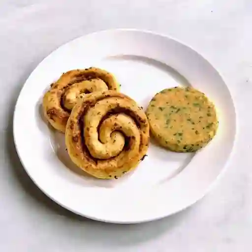 Lacha Prantha(Rollo De Canela)