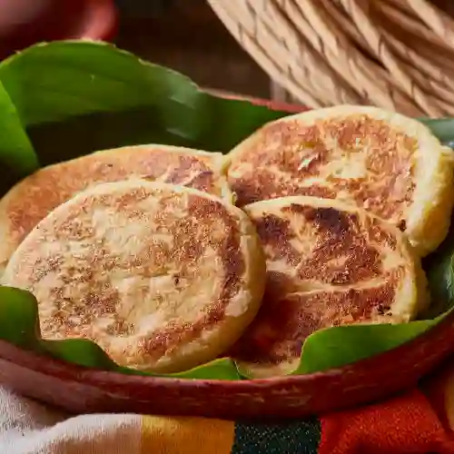 Arepa con Queso