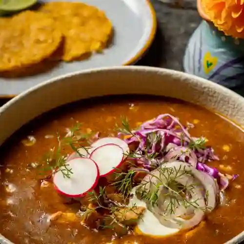 Pozole Levanta Muertos