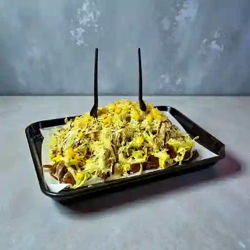 Salchipapa costeña 2 personas