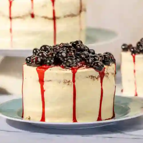 Torta de Vainilla y Arándanos 6 a 8 Porc