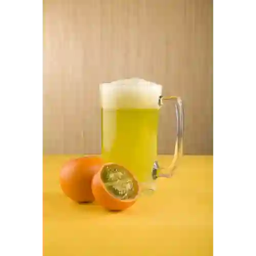 Jugo Natural de Lulo en Agua