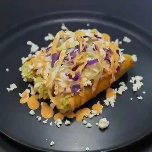 Flautas de Birria