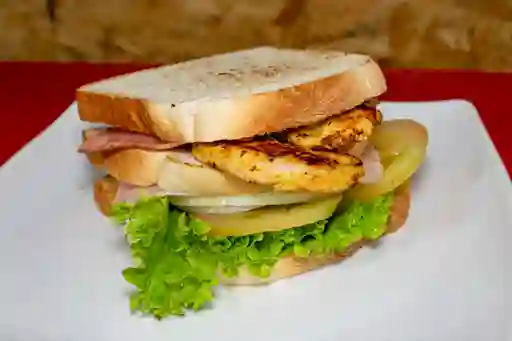 Sándwich de Pollo