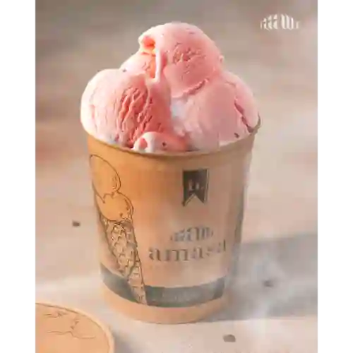 Helado Fresas con Crema