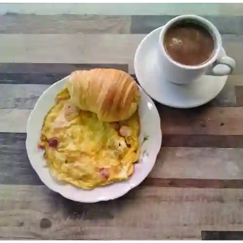 Combo de Huevos con Salchicha.