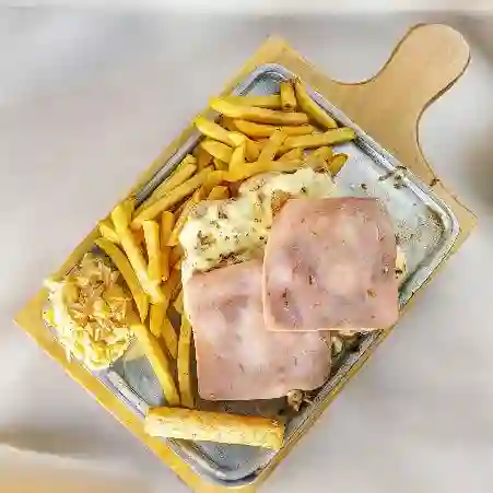 Pechuga con Jamón y Queso