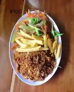 100.Chop Suey +Gaseosa200 ml