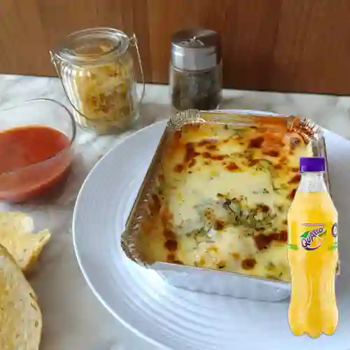 Combo Lasagna Pollo&Champiñones +Quatro Orig 400ML