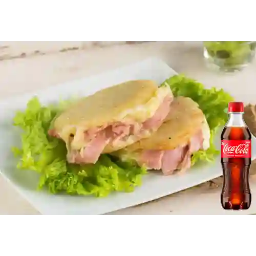 Combo Arepa Jamón y Queso + Coca Cola Original 400 ml