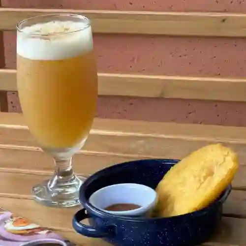 Arepa de Huevo+limonada Panela Granizada