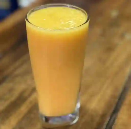 Jugos Naturales en Agua