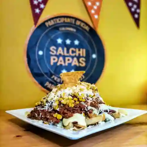 Salchipapa Mexicana