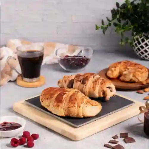 Croissant Artesanal de Queso Campesino.