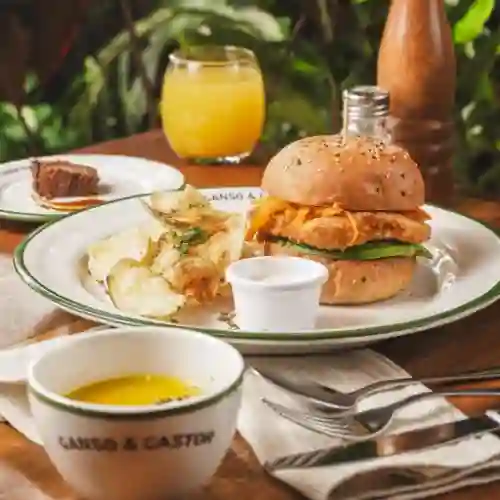 Hamburguesa de Pescado Apanado