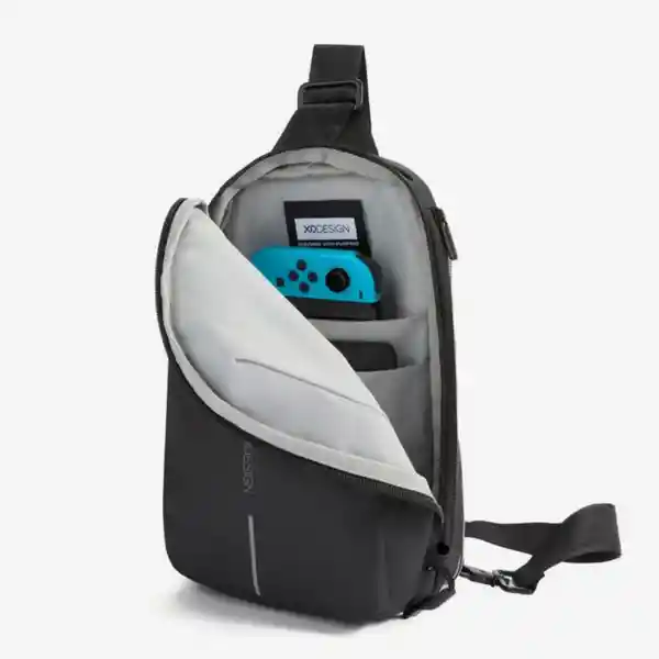 Xd Design Sling Expandible Resistente al Agua Urban Negro