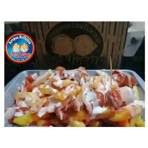 Salchipapa Tradicional