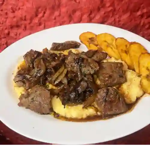 Grits & Beef Solomito