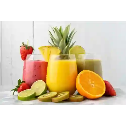 Jugos Naturales en Agua