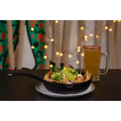Nachos de Cerdo Al Pastor